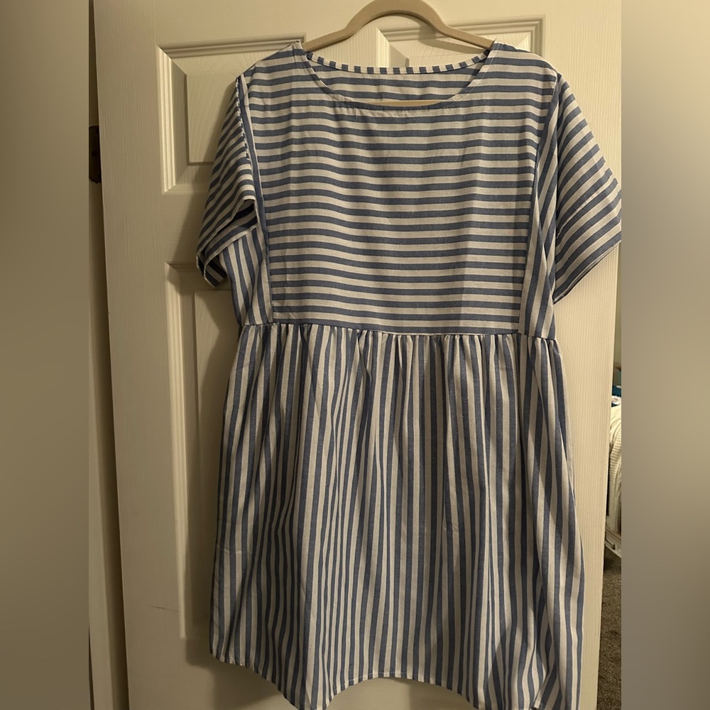 Women dress